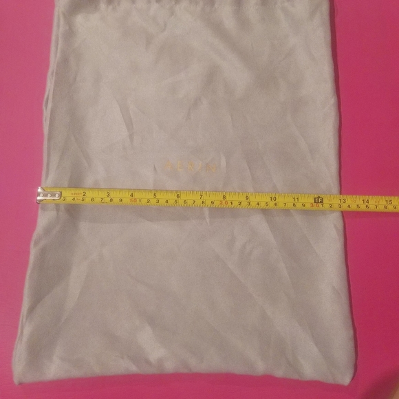 Aerin Dust Bag/Cover - Picture 3 of 5